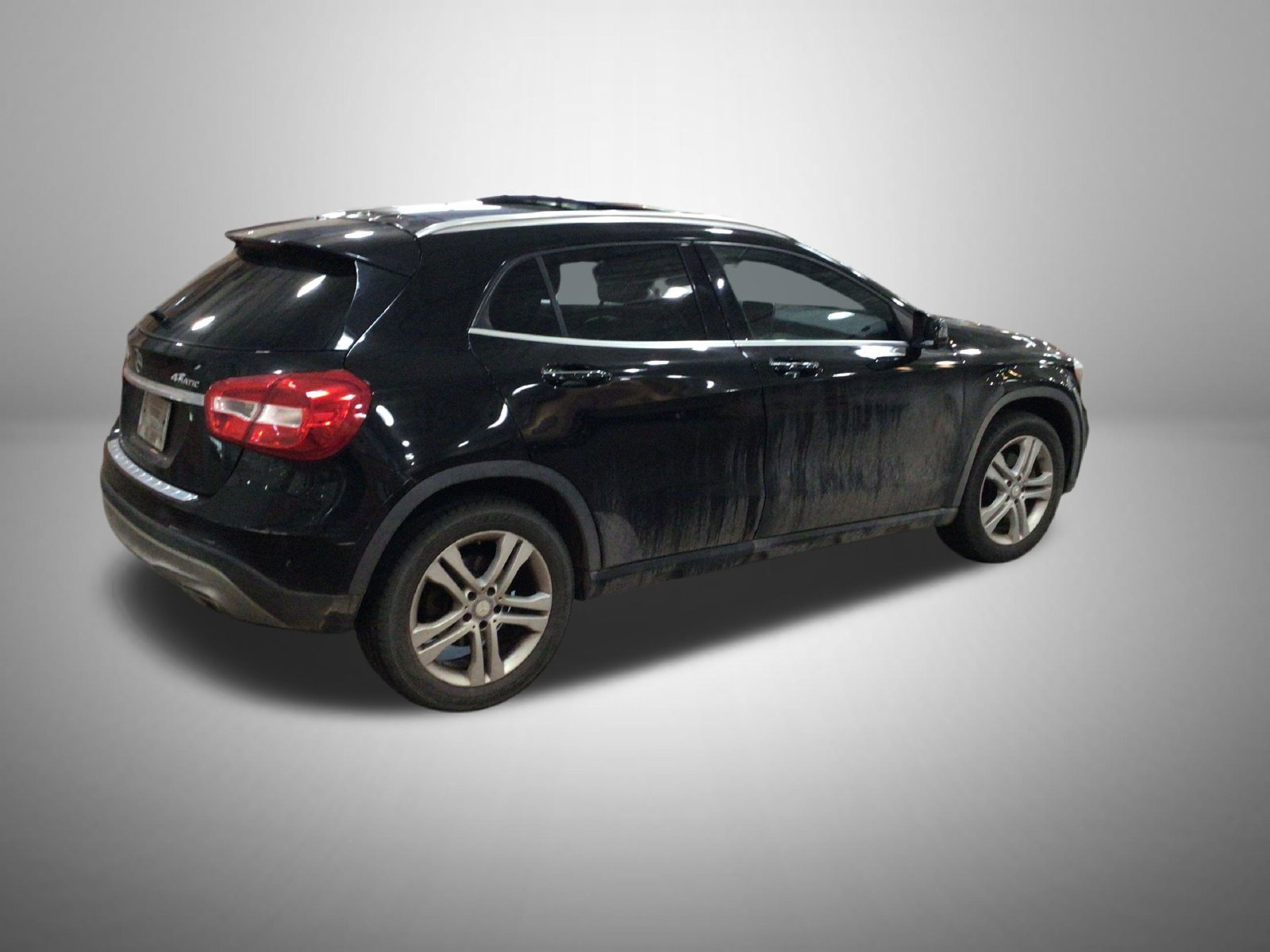 Used 2017 Mercedes-Benz GLA 250 4MATIC image 3