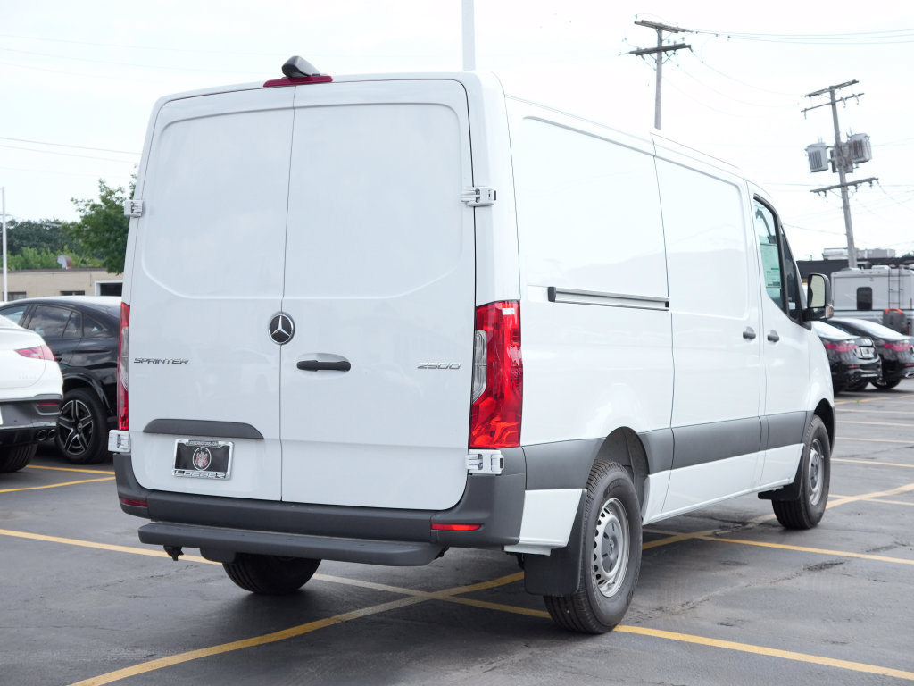 New 2026 Mercedes-Benz Sprinter 2500 image 3