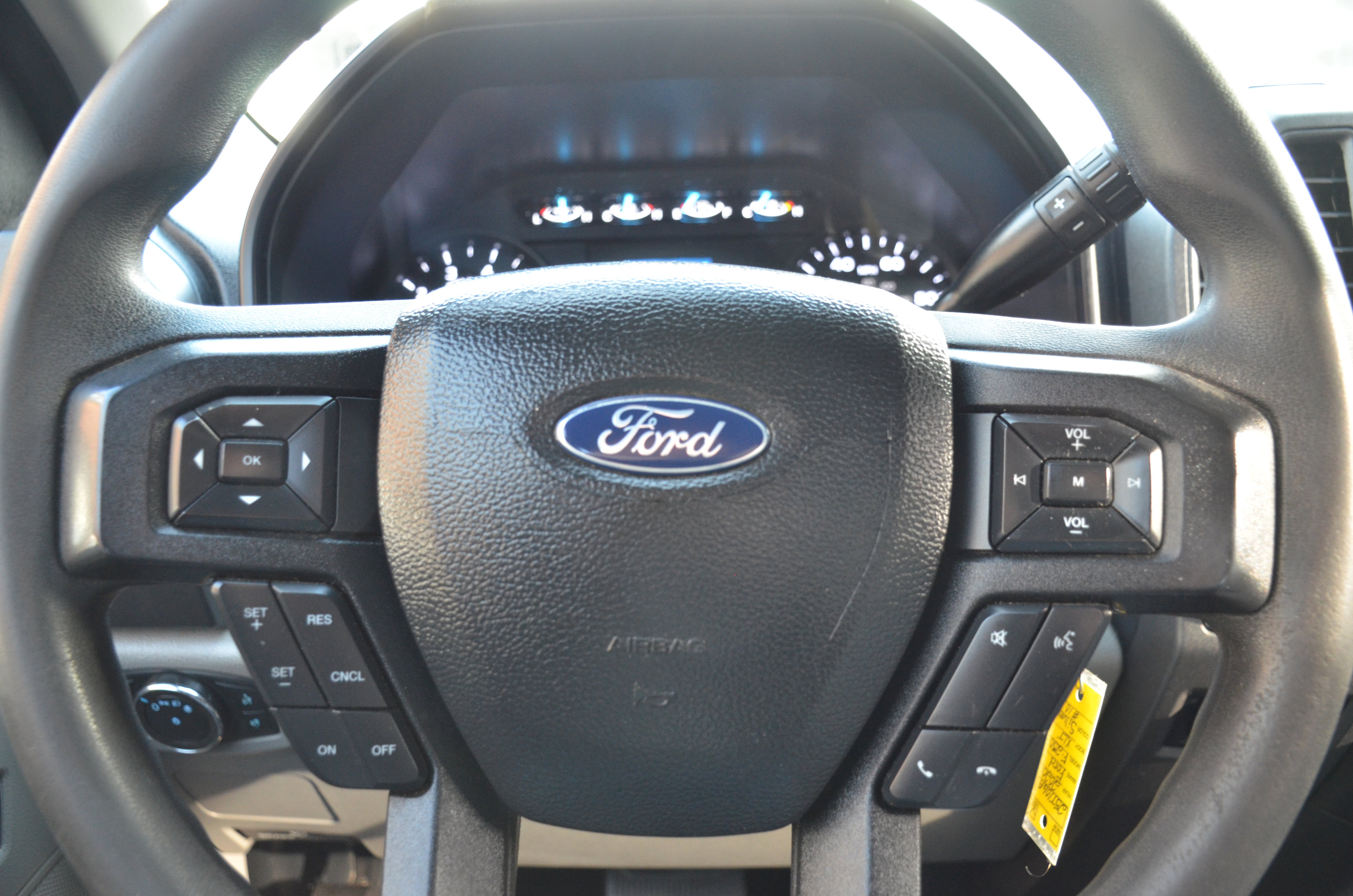 Used 2020 Ford F250 XL w/ STX Appearance Package image 10