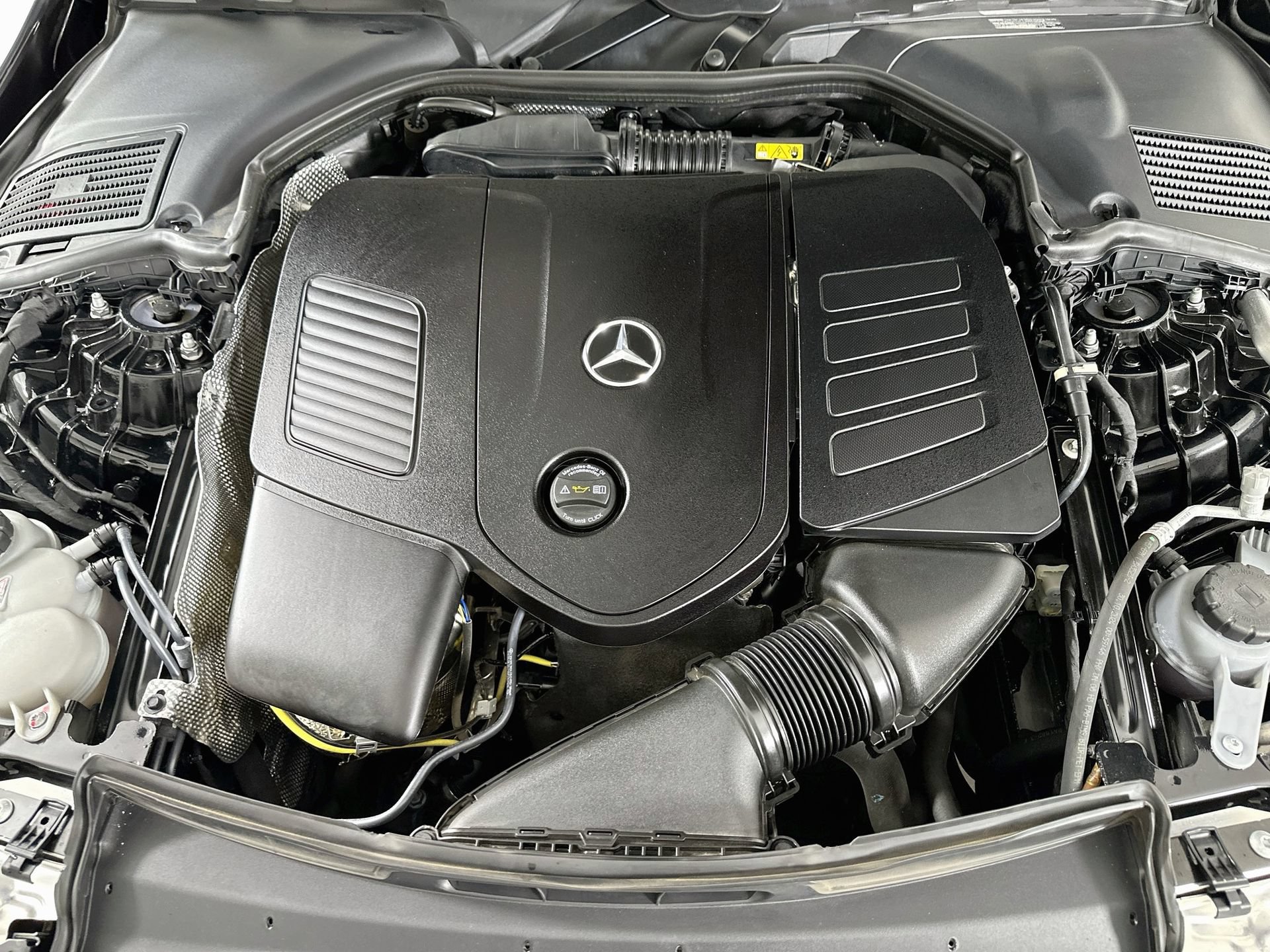 Certified 2025 Mercedes-Benz C 300 Sedan image 30