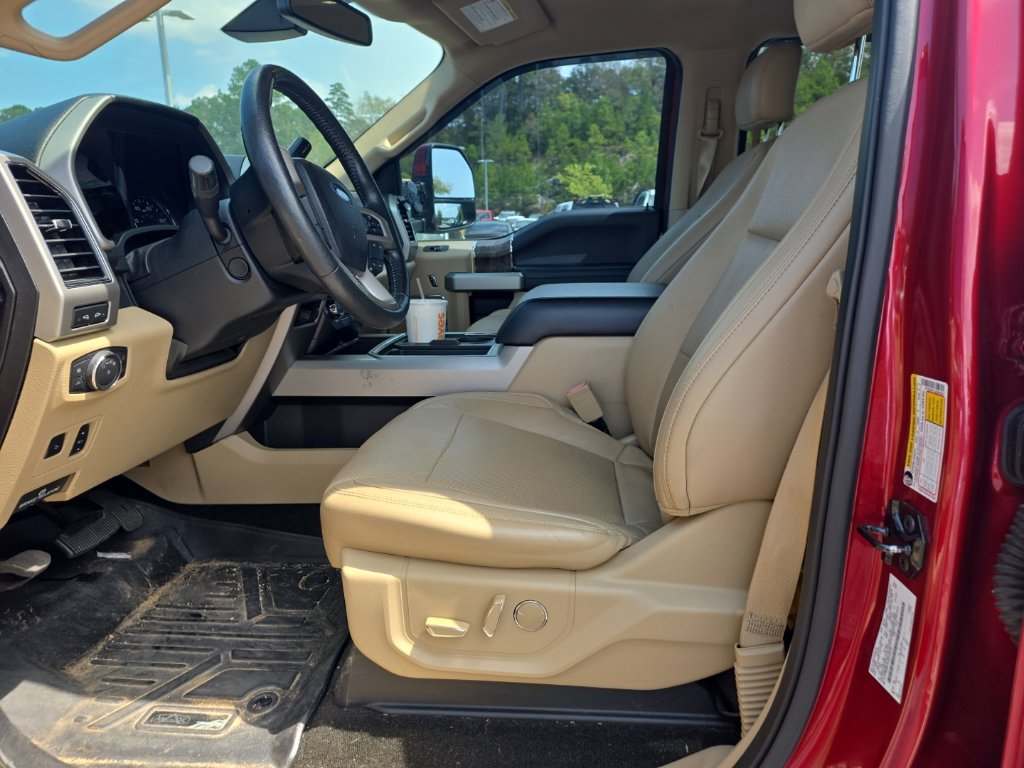 Used 2018 Ford F250 Lariat w/ Lariat Ultimate Package AWD/4WD image 12
