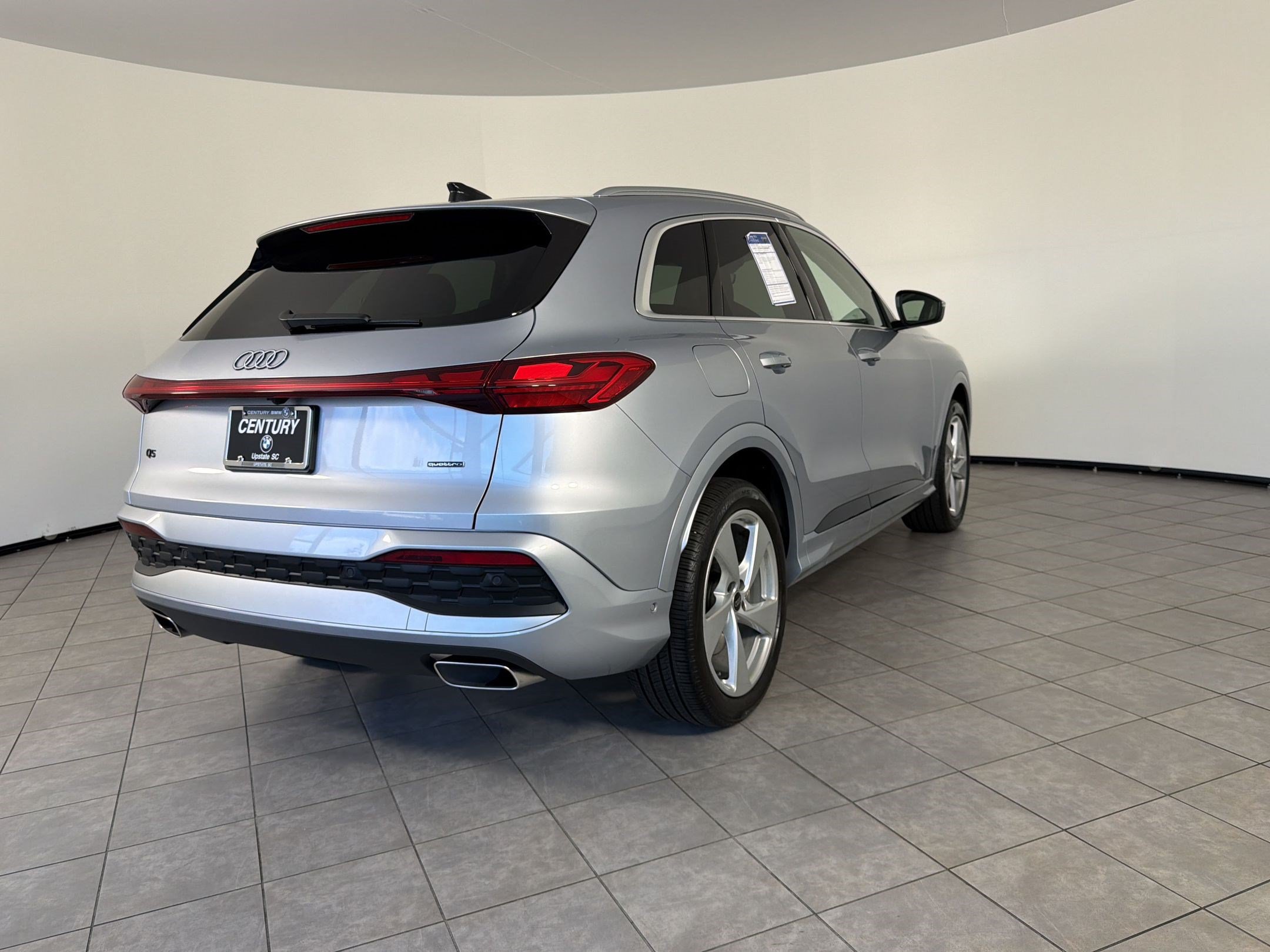 Used 2025 Audi Q5 Prestige AWD/4WD image 9