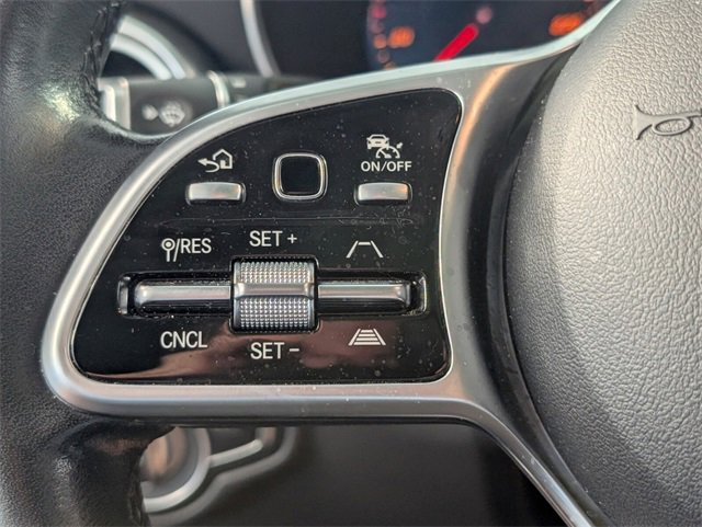 Used 2022 Mercedes-Benz GLC 300 image 24