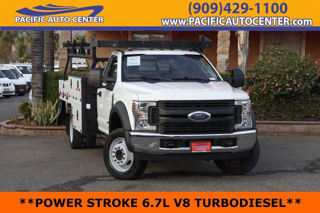 Used 2019 Ford F550 2WD Regular Cab Super Duty image 1