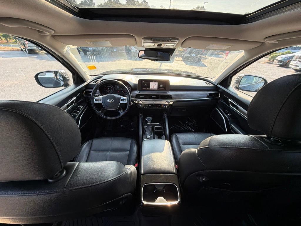 Used 2021 Kia Telluride EX w/ EX Premium Package FWD image 14