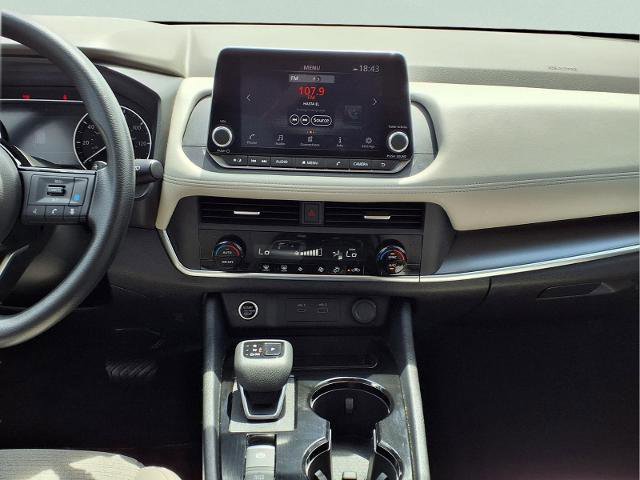 Certified 2023 Nissan Rogue SV image 15