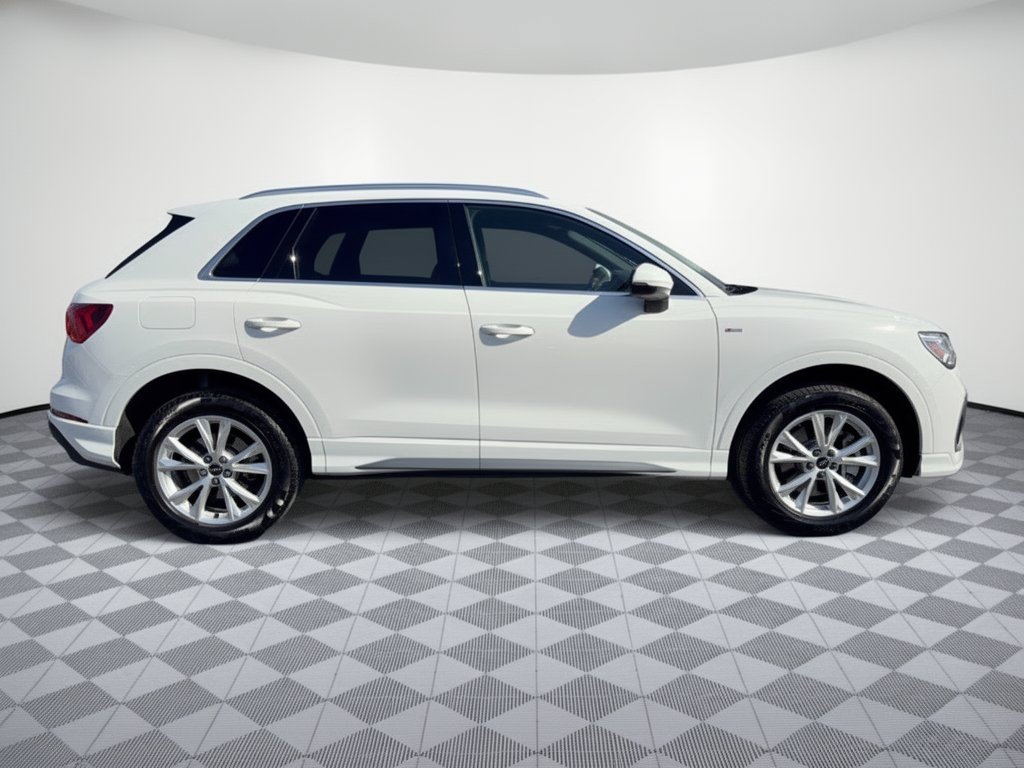 Used 2023 Audi Q3 2.0T Premium AWD/4WD image 8