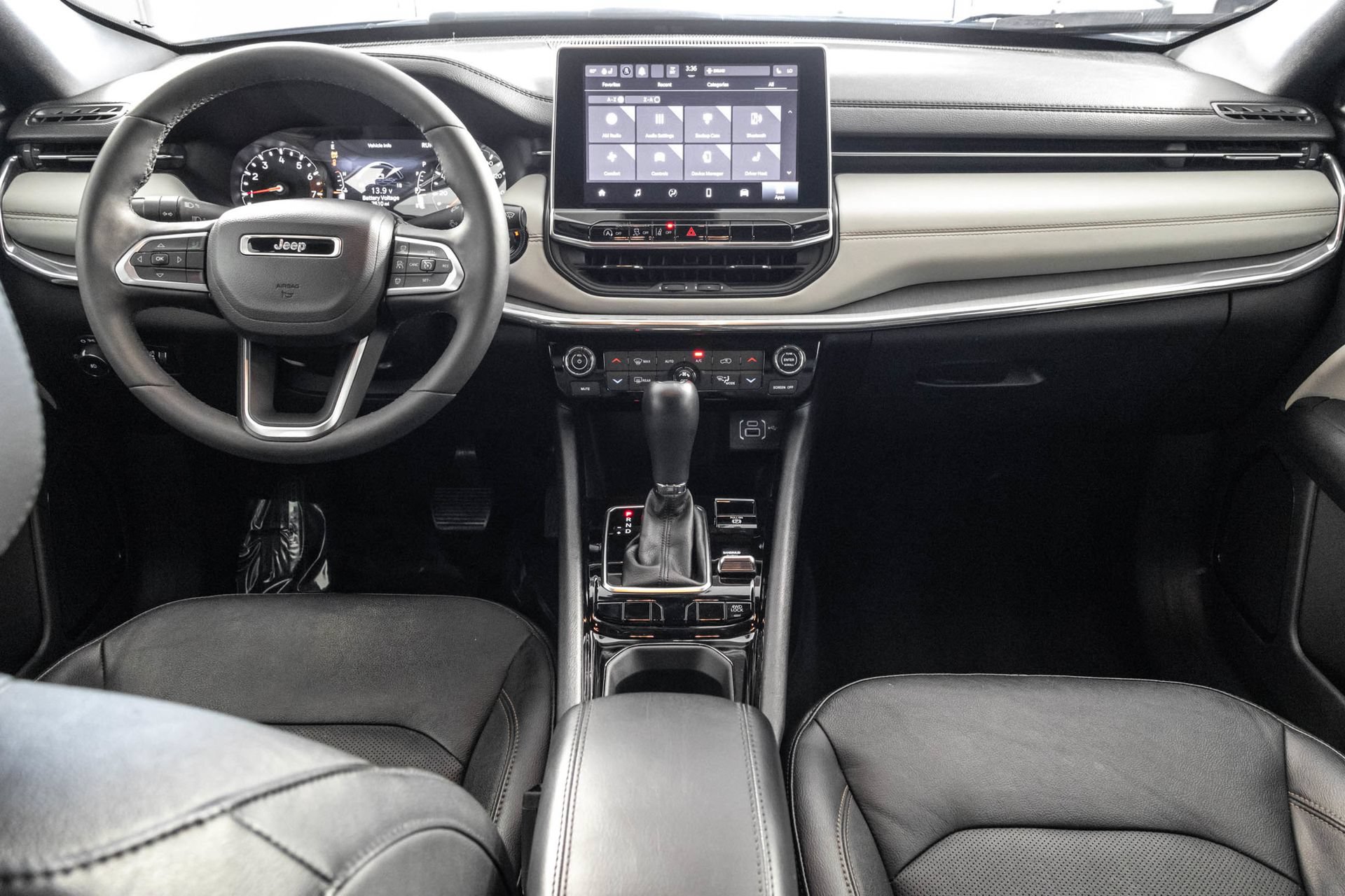 Used 2023 Jeep Compass Limited AWD/4WD image 23