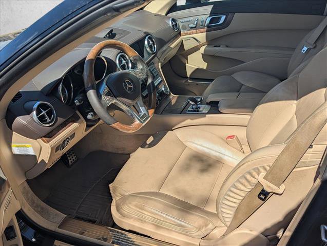 Used 2014 Mercedes-Benz SL 550 image 16