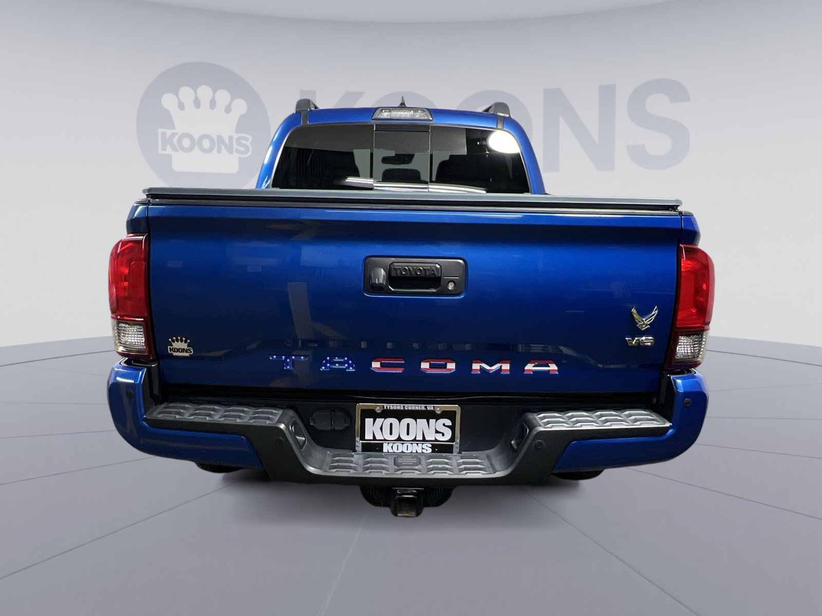 Used 2018 Toyota Tacoma TRD Sport w/ Technology Package AWD/4WD image 10