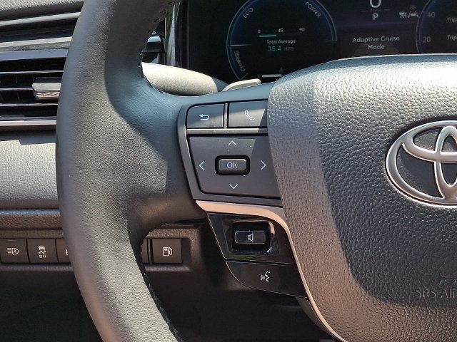 Used 2025 Toyota Camry XSE FWD image 24