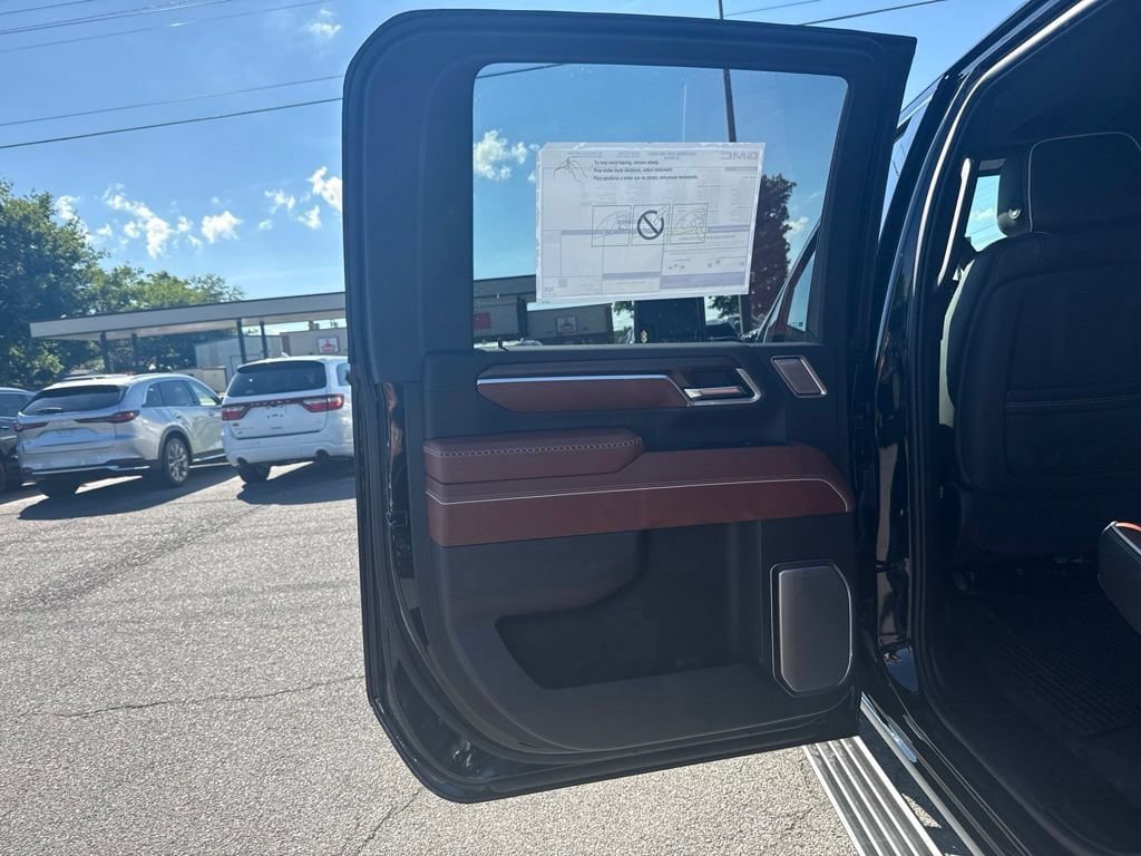 New 2026 GMC Sierra 2500 Denali Ultimate AWD/4WD image 8