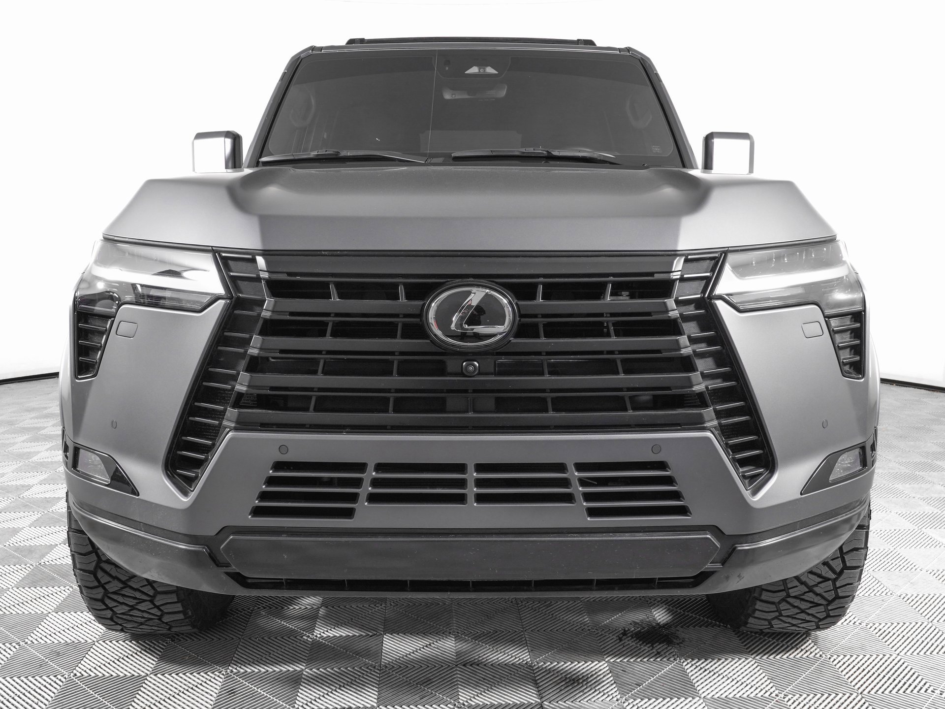 Used 2025 Lexus GX 550 550 Luxury w/ Cold Area Package image 3