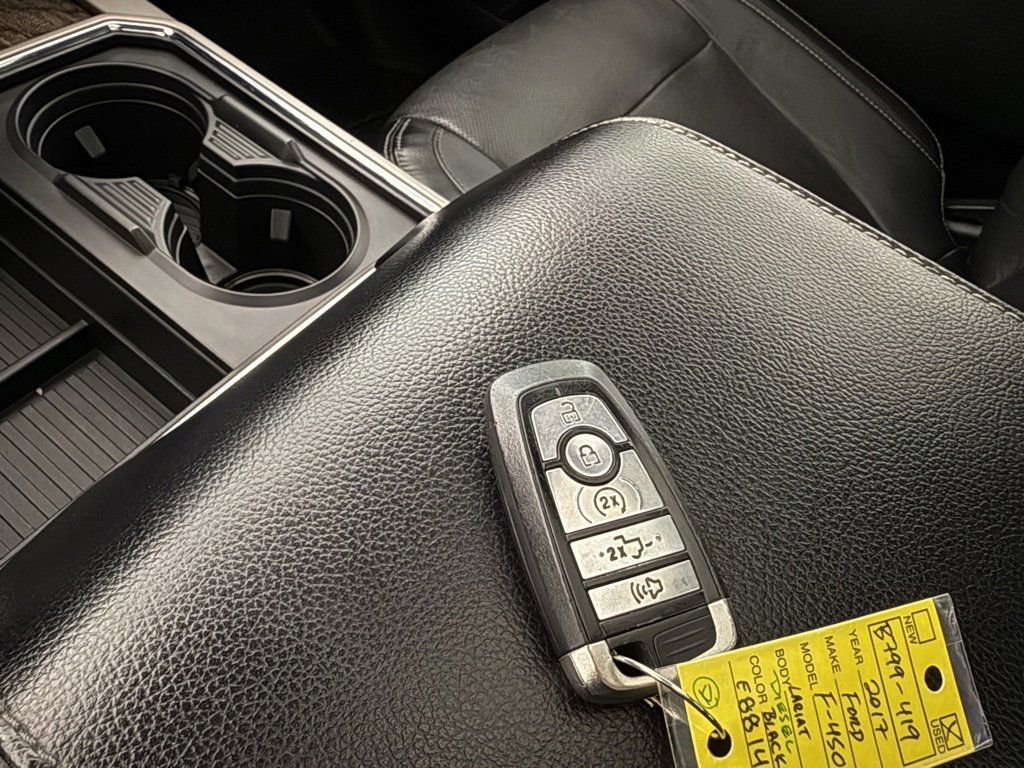 Used 2017 Ford F450 Lariat w/ Lariat Ultimate Package image 27