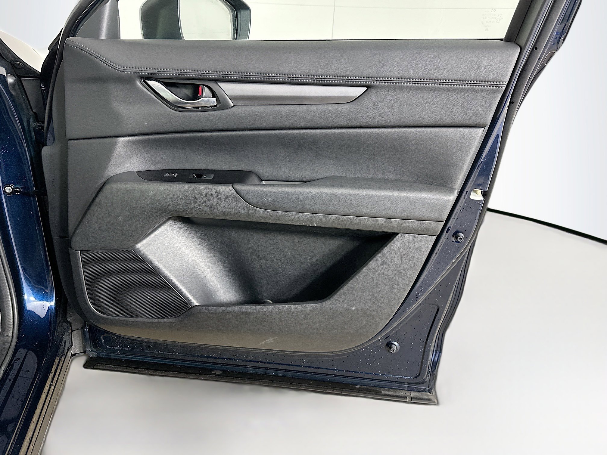 Used 2025 MAZDA CX-5 AWD 2.5 S w/ Preferred Package image 32