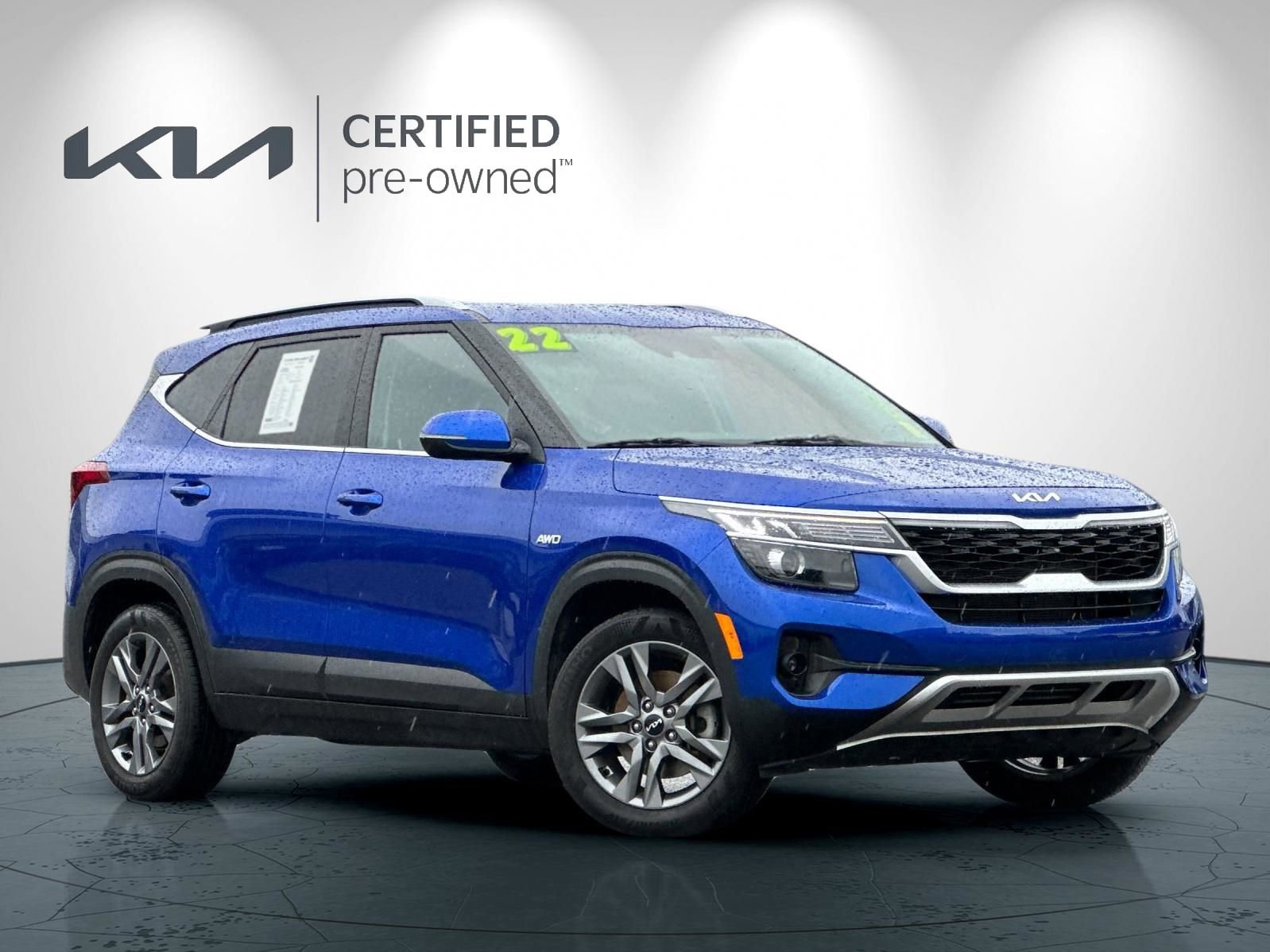 Certified 2022 Kia Seltos S image 2