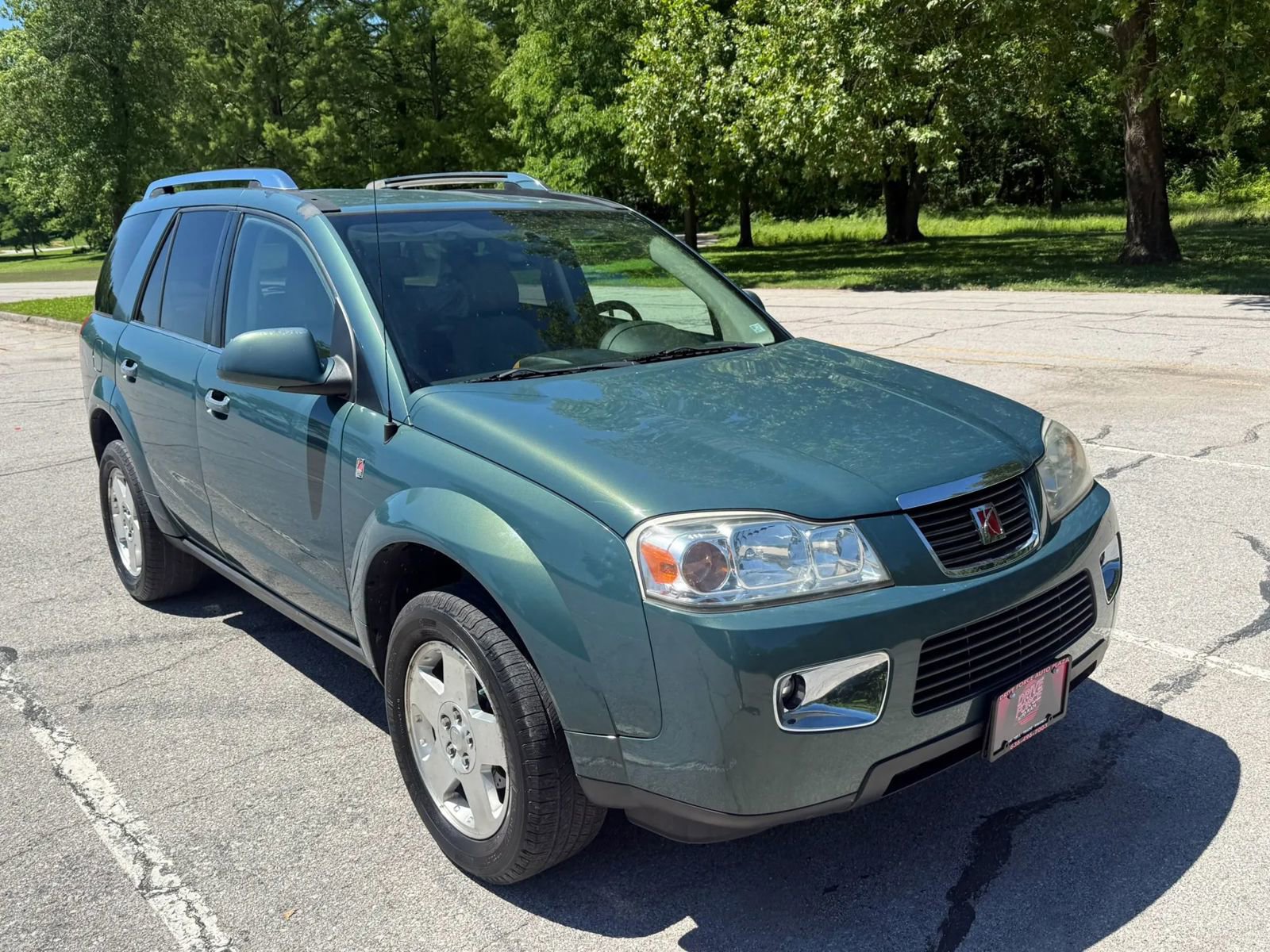 Used 2007 Saturn Vue 2WD V6 w/ Comfort Pkg image 3