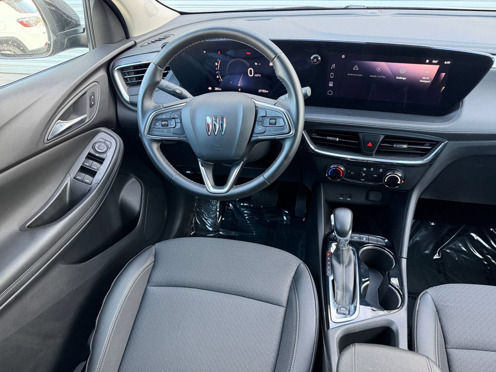 Used 2025 Buick Encore GX Preferred FWD image 33