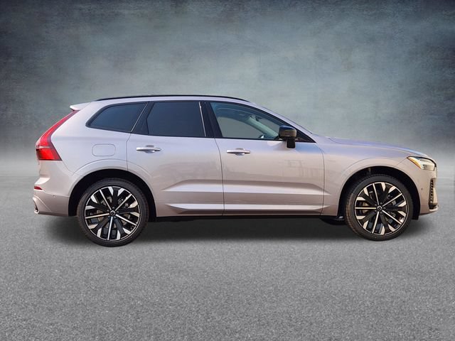 New 2026 Volvo XC60 T8 Ultra w/ Climate Package AWD/4WD image 8