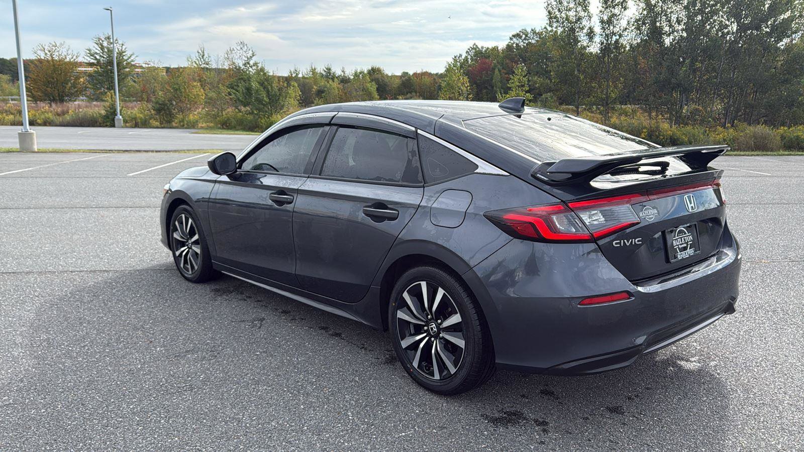 Used 2022 Honda Civic EX-L image 10