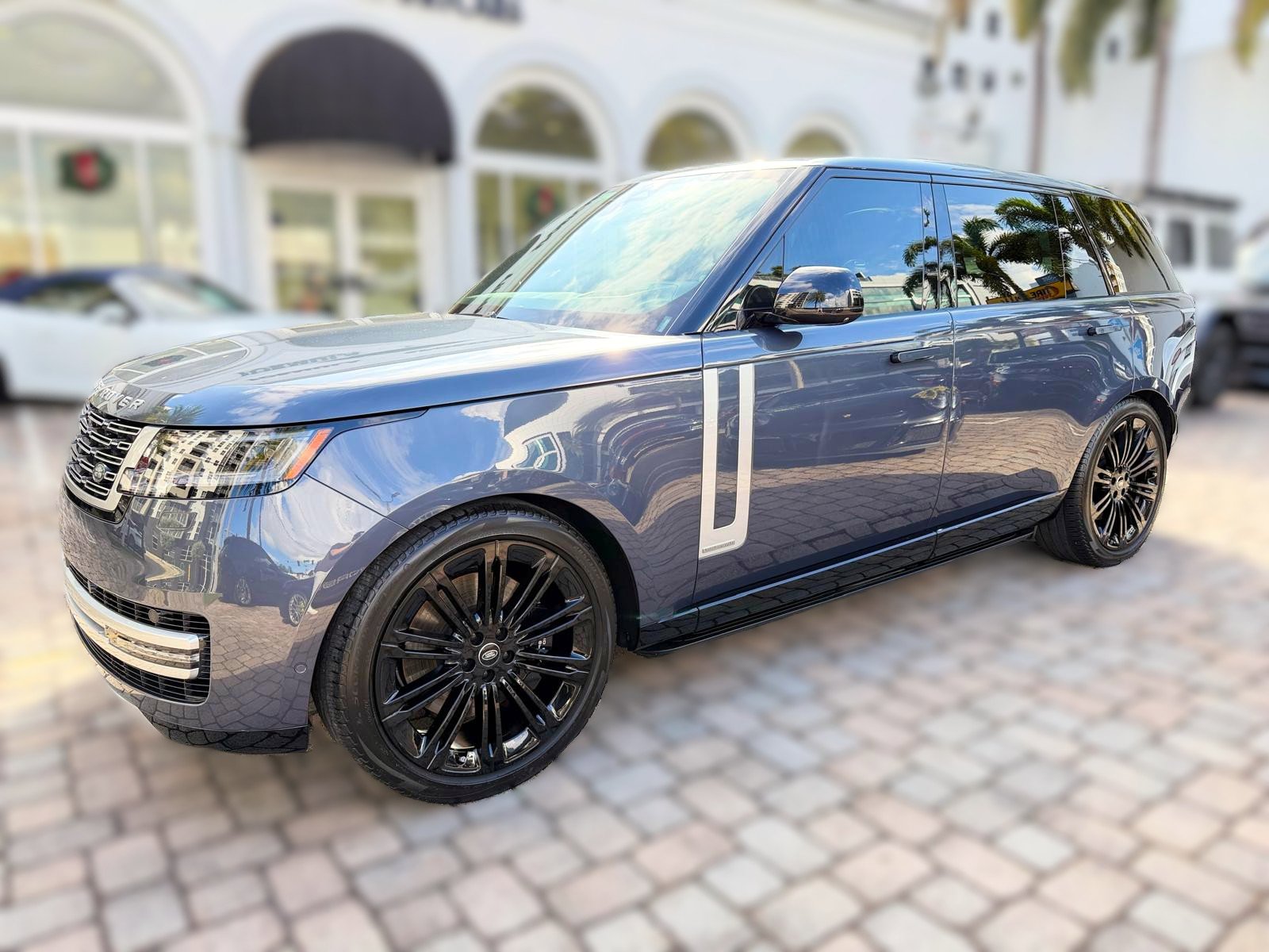 Used 2024 Land Rover Range Rover Long Wheelbase Autobiography