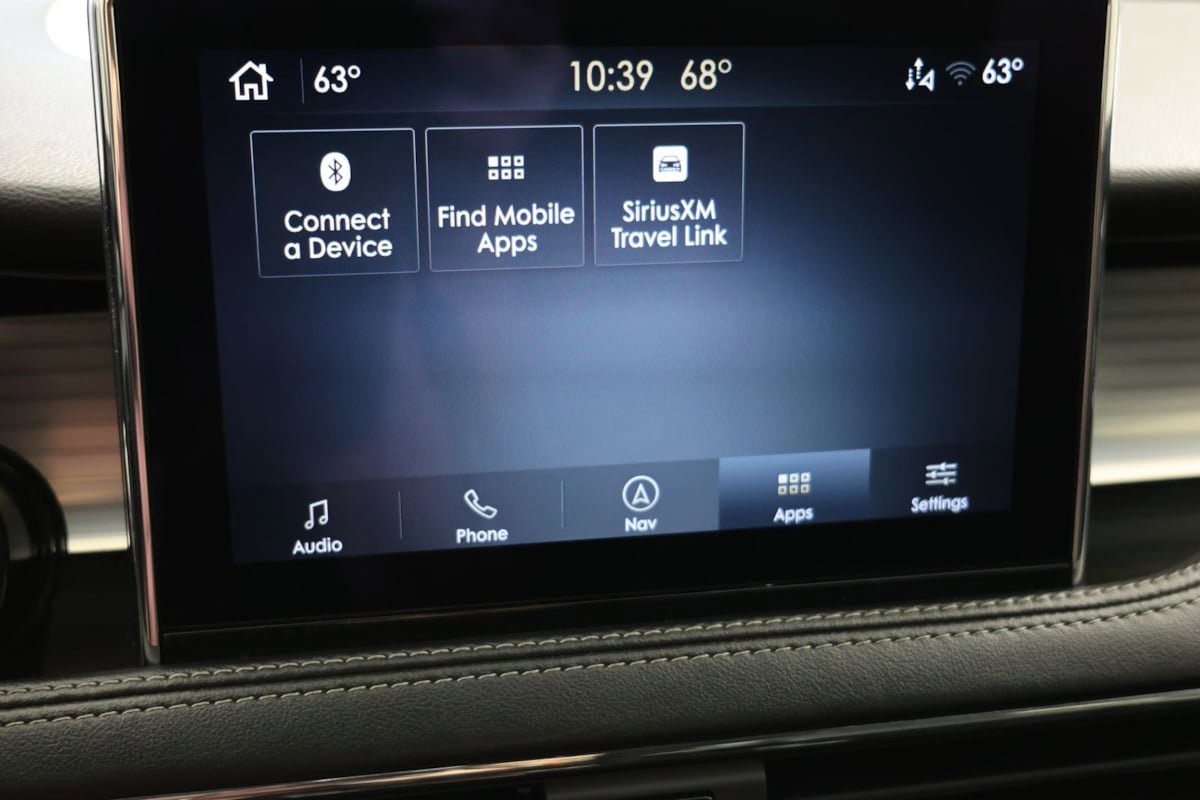 Used 2022 Lincoln Corsair FWD w/ Equipment Group 101A image 54