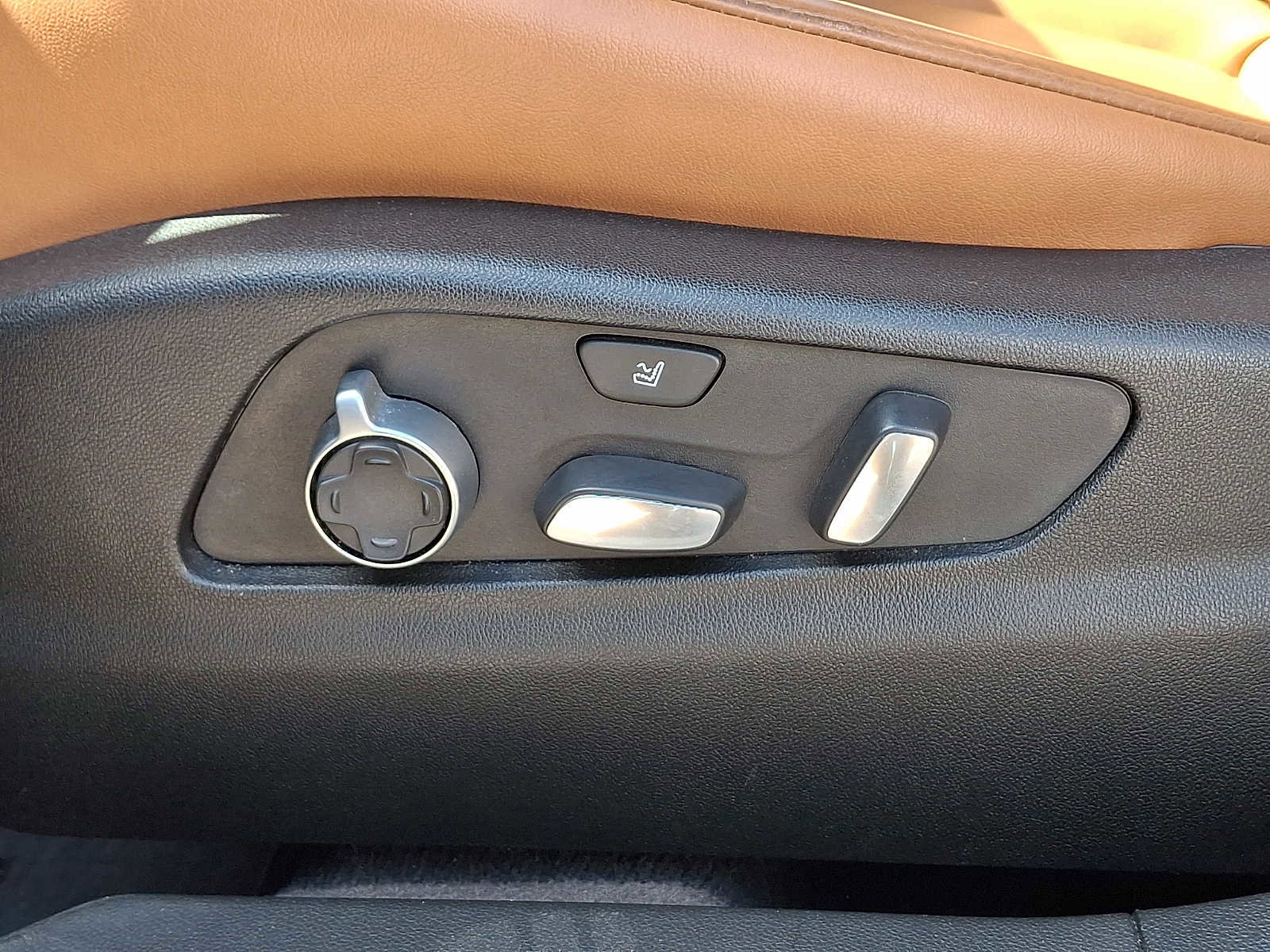 Used 2019 Cadillac XT4 Sport image 18