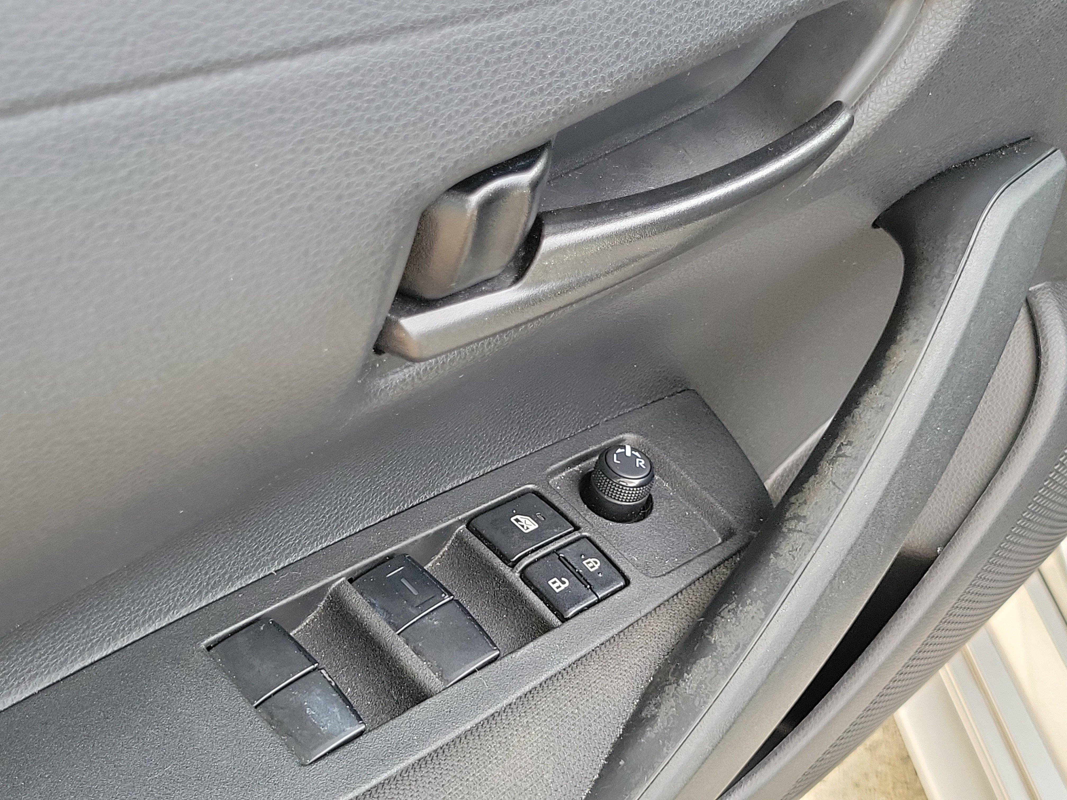 Used 2023 Toyota Corolla LE FWD image 20