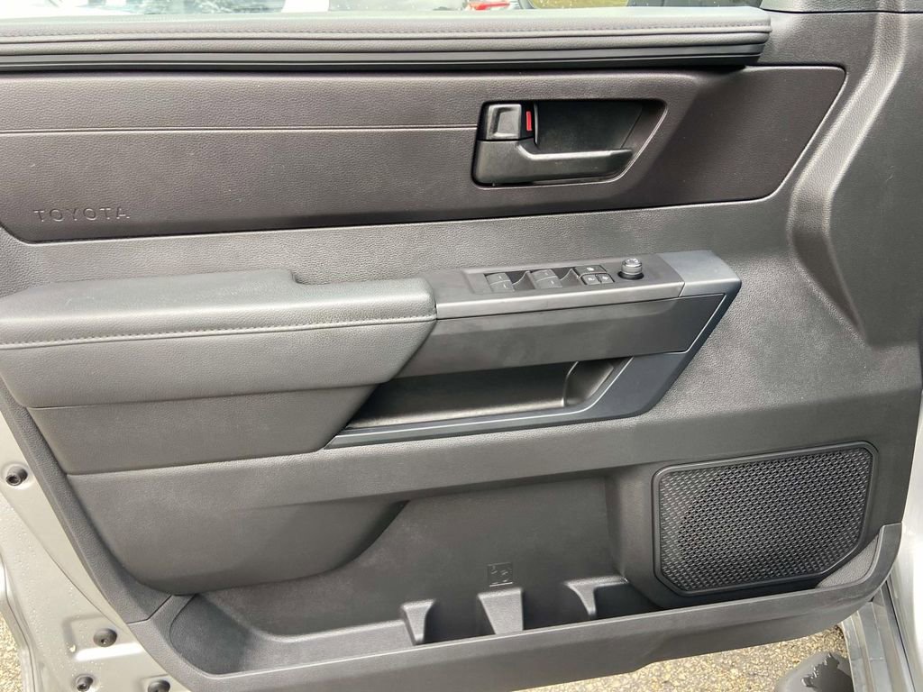 Used 2020 Toyota RAV4 XSE image 11