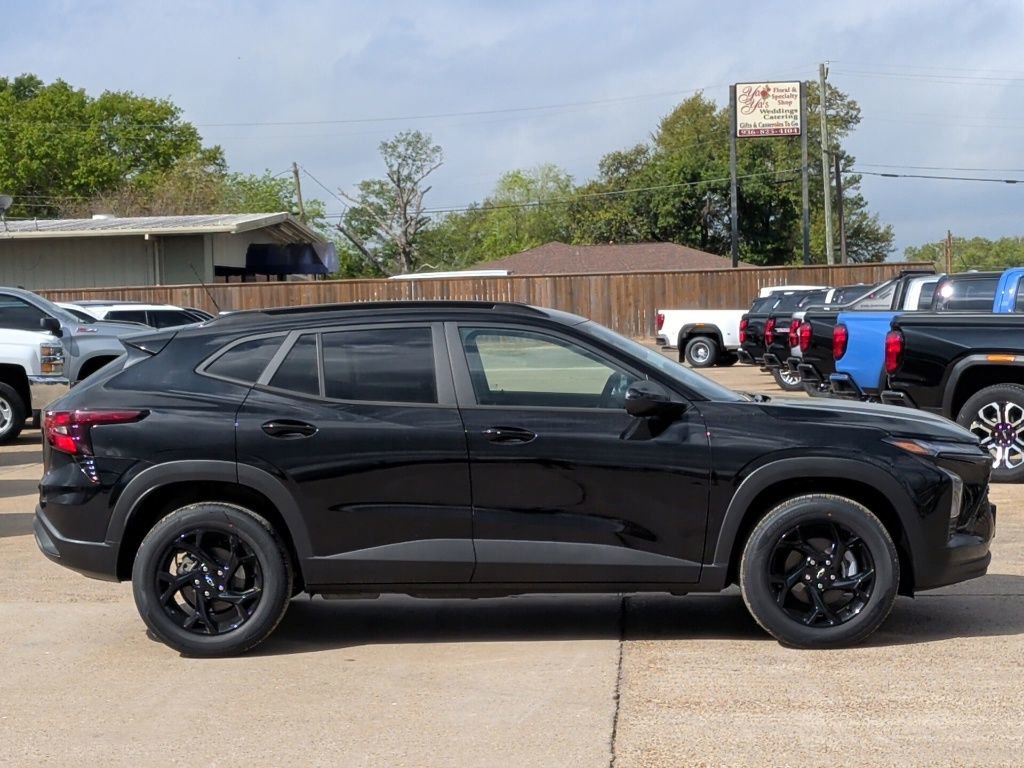 New 2026 Chevrolet Trax LT image 9