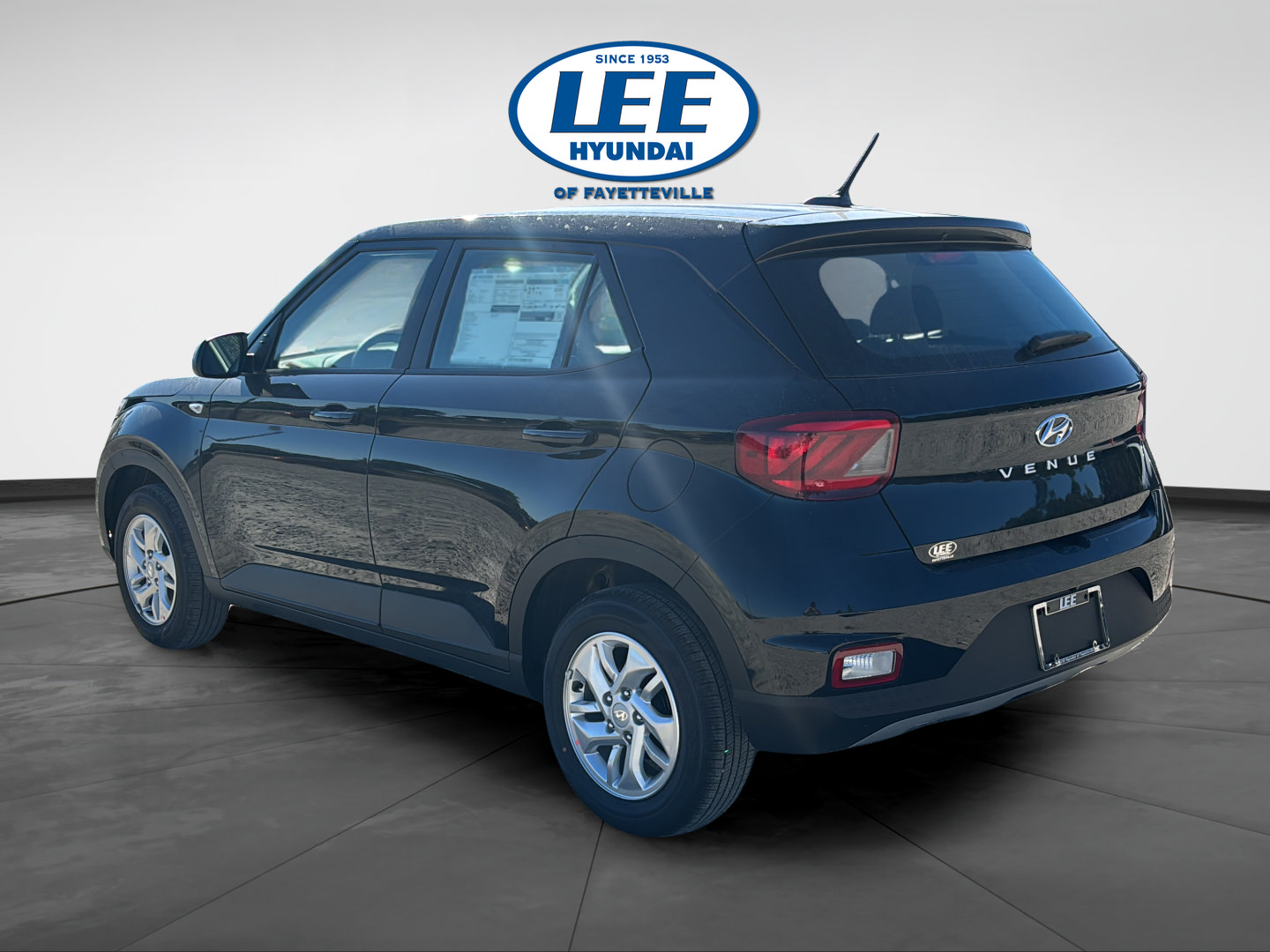 New 2026 Hyundai Venue SE FWD image 5
