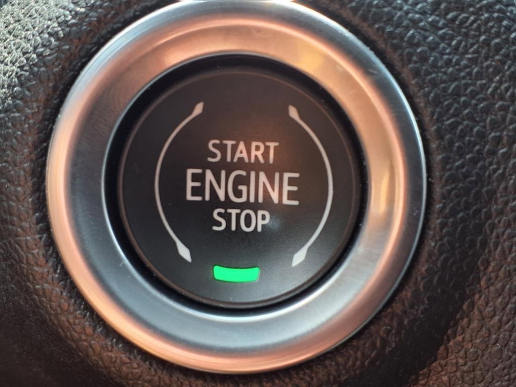 Used 2024 Chevrolet Silverado 2500 Custom w/ Custom Value Package image 15