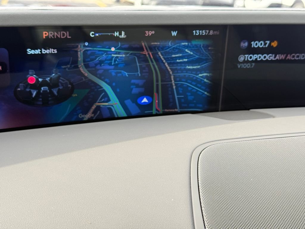 Used 2024 Lincoln Nautilus Reserve w/ Equipment Group 202A image 21