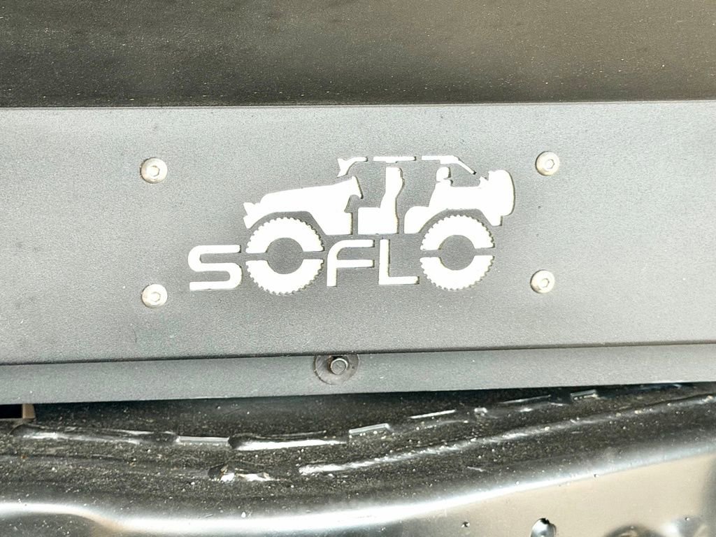Used 2025 Jeep Gladiator Sport AWD/4WD image 15