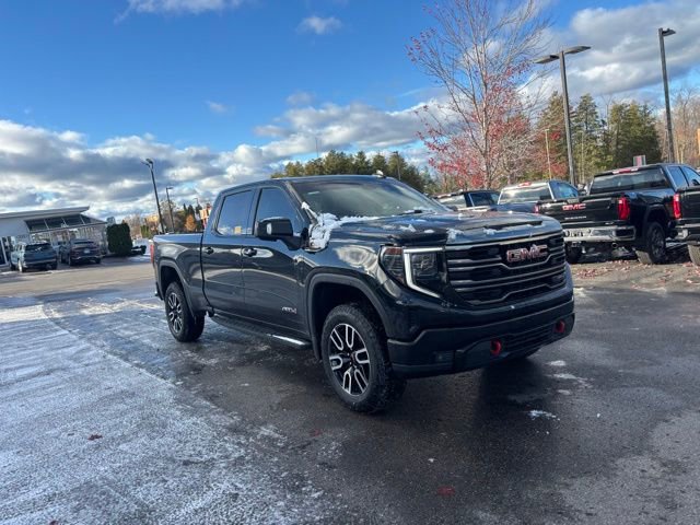 Used 2022 GMC Sierra 1500 AT4 w/ AT4 Preferred Package image 4