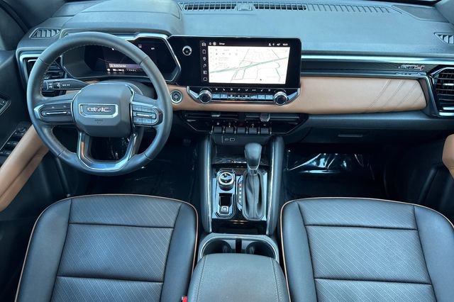 Used 2023 GMC Canyon AT4 w/ AT4 Premium Package image 15