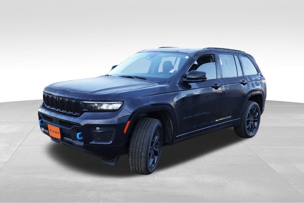 Used 2023 Jeep Grand Cherokee 30th Anniversary AWD/4WD image 11
