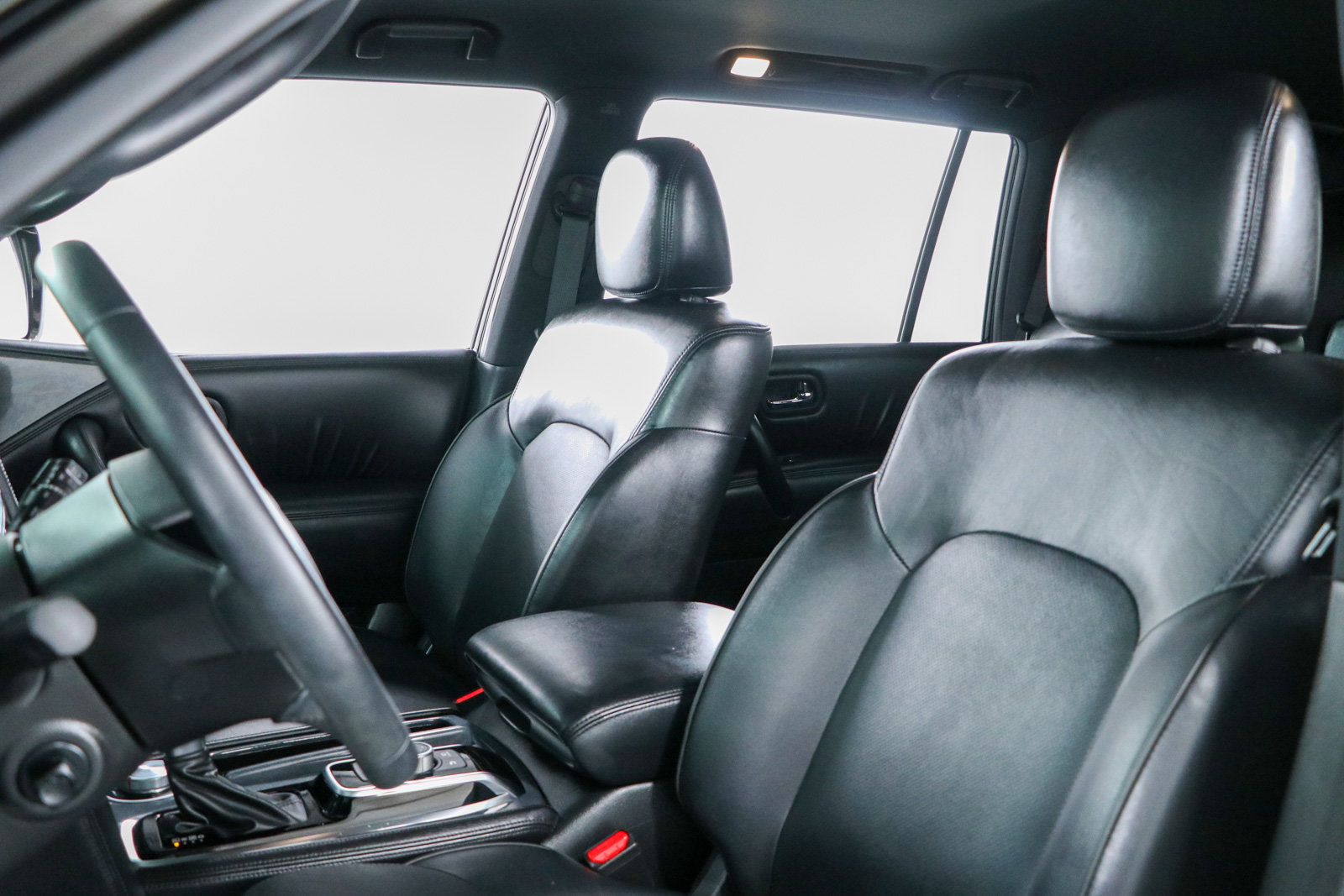 Used 2023 Nissan Armada SL w/ Midnight Edition Package AWD/4WD image 25