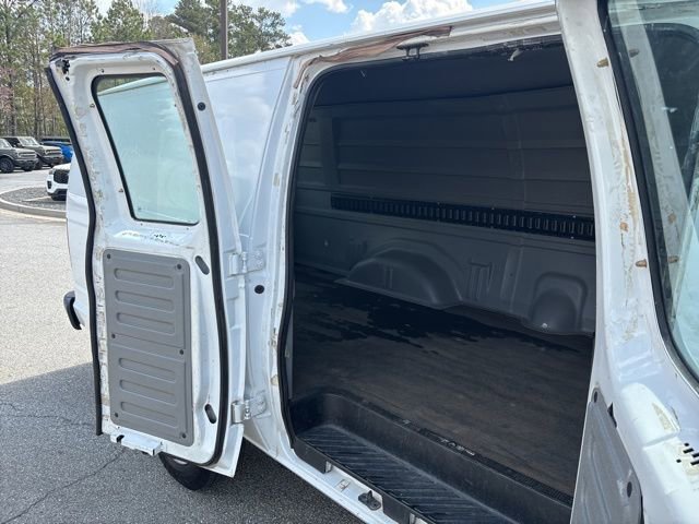 Used 2005 Ford E-250 and Econoline 250 Extended image 19