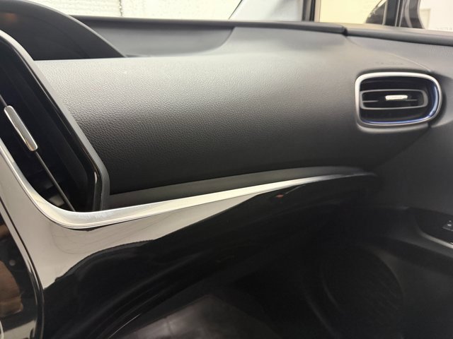 Used 2019 Toyota Prius Limited image 23