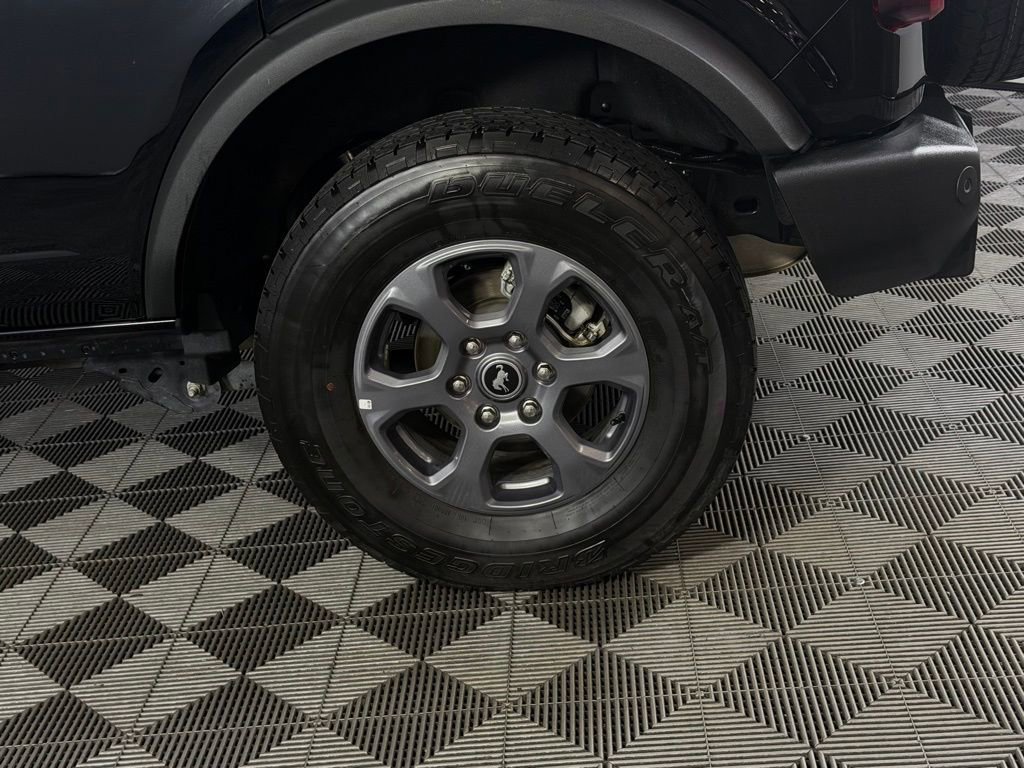 Used 2025 Ford Bronco Big Bend image 12