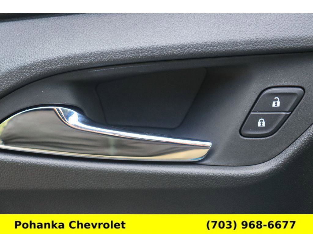 New 2027 Chevrolet Bolt LT w/ Comfort Package FWD image 20