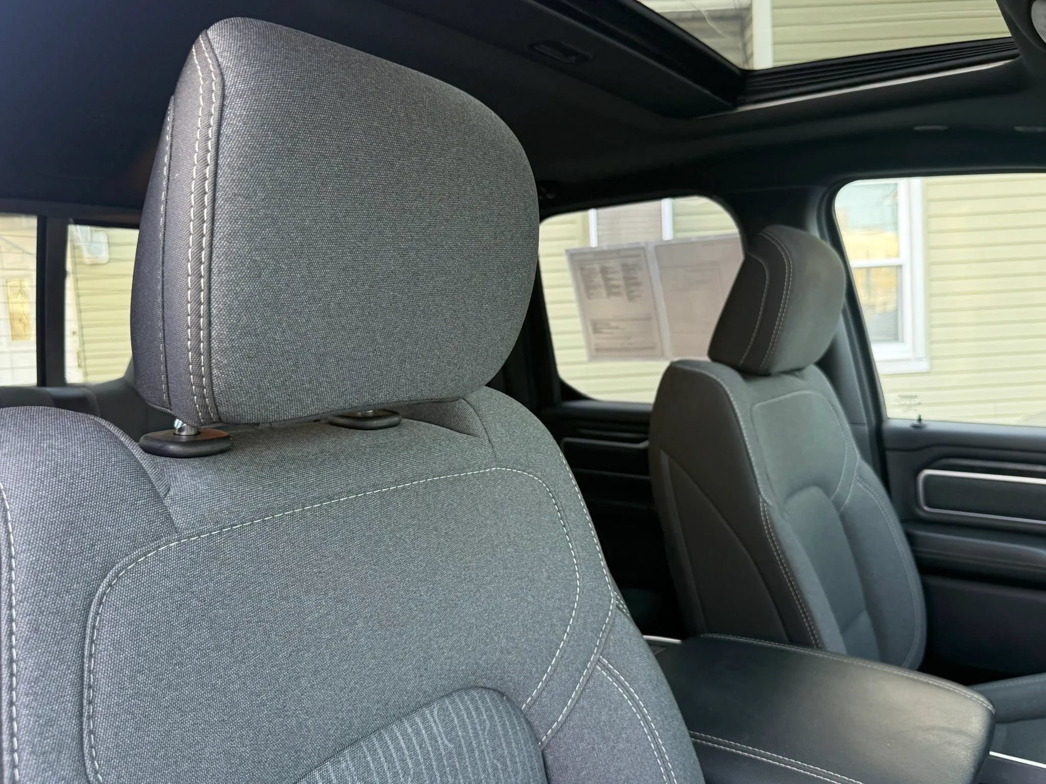 Used 2021 RAM 1500 Big Horn AWD/4WD image 29