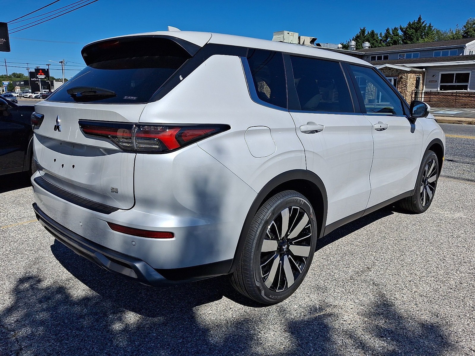 New 2026 Mitsubishi Outlander SE AWD/4WD image 7