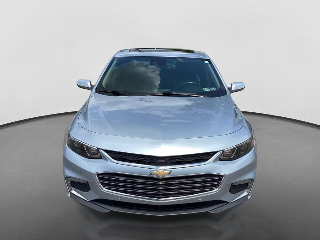 Used 2017 Chevrolet Malibu Premier w/ Premier Sun and Wheel Package FWD video 2