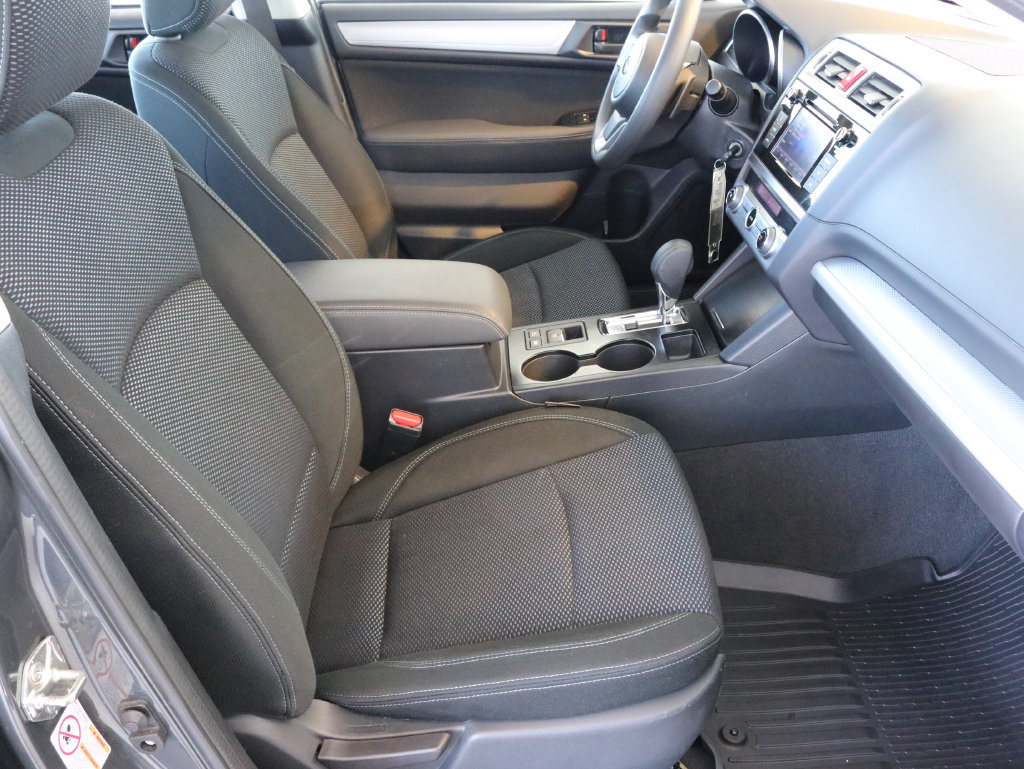 Used 2019 Subaru Outback 2.5i AWD/4WD image 40