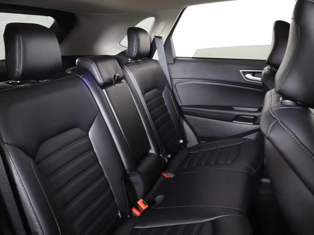Used 2024 Ford Edge SEL w/ Convenience Package AWD/4WD image 32
