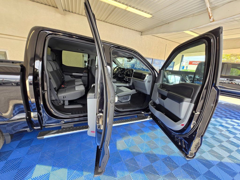 Used 2022 Ford F150 XLT w/ Equipment Group 302A High image 28