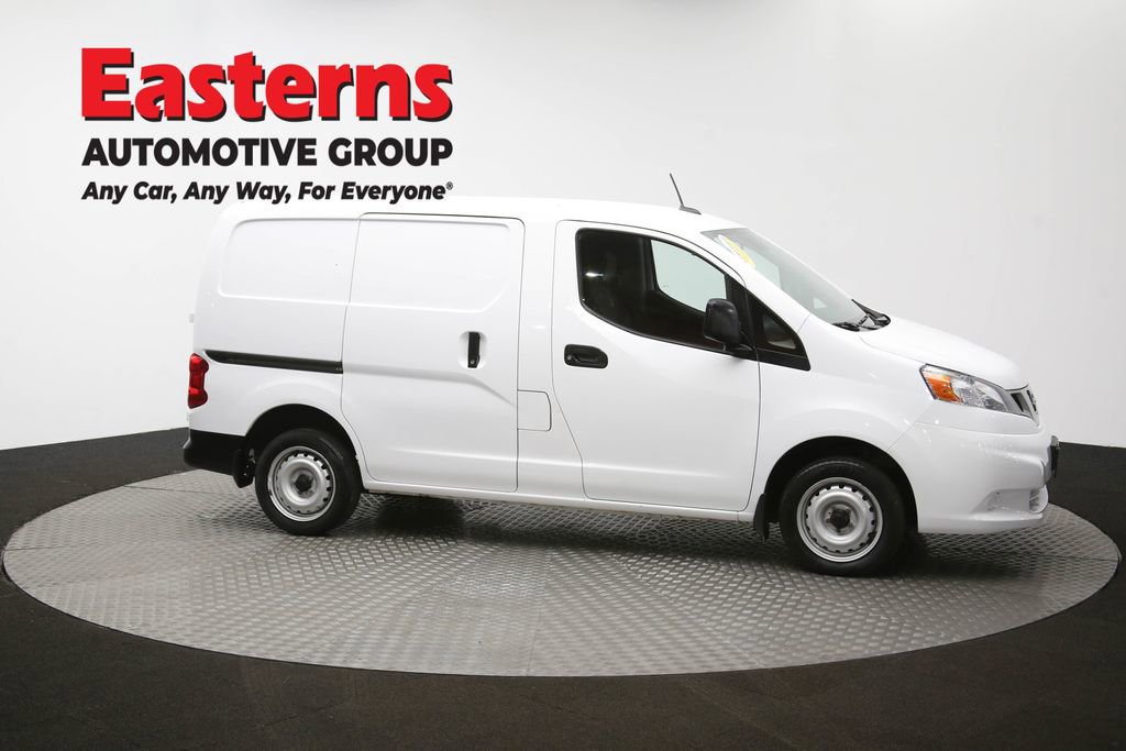 Used 2020 Nissan NV200 S image 44
