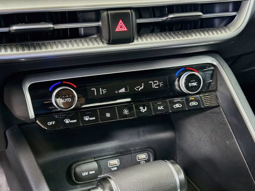 Used 2022 Kia K5 LX FWD image 16